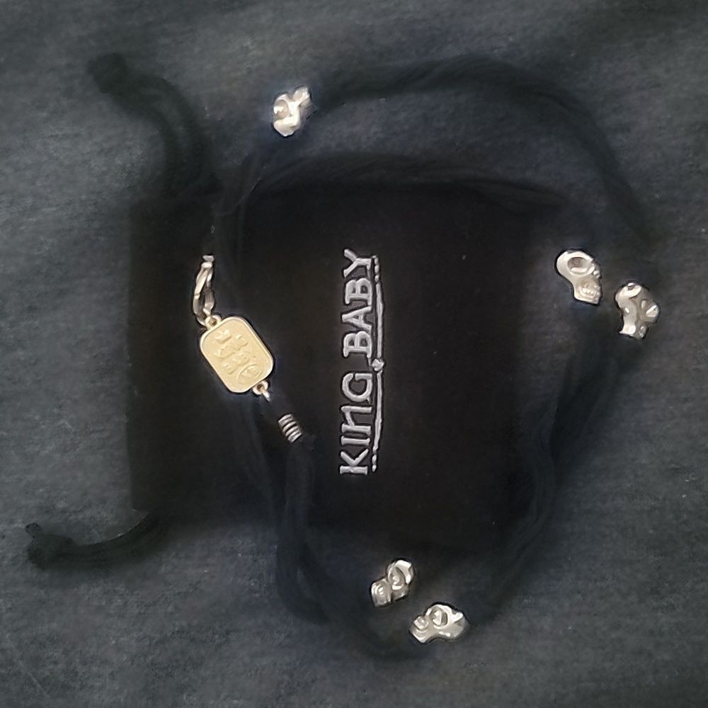 King Baby silk bracelet with gold sculls